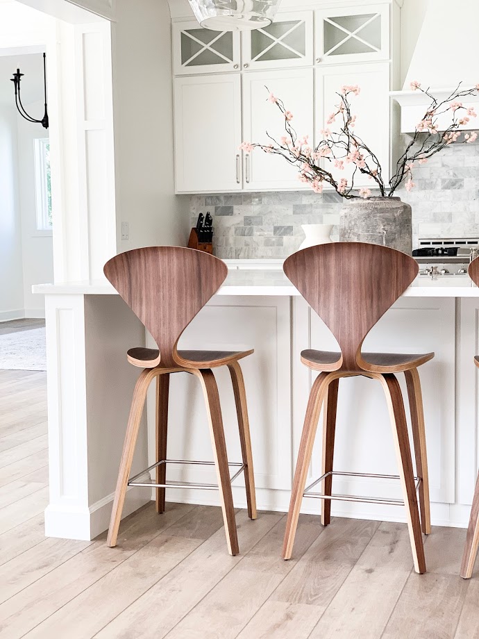 Pretty counter stools that work with kids Kayla Haven