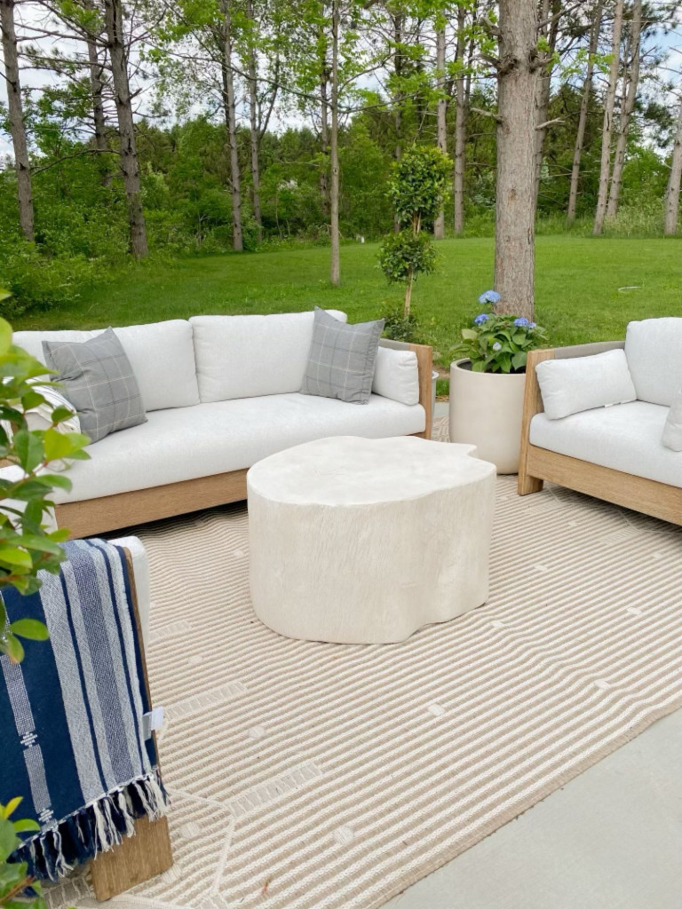 outdoor rug