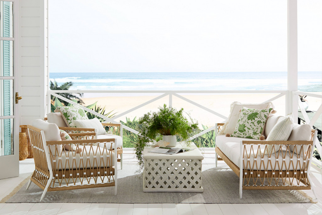 outdoor patio furniture