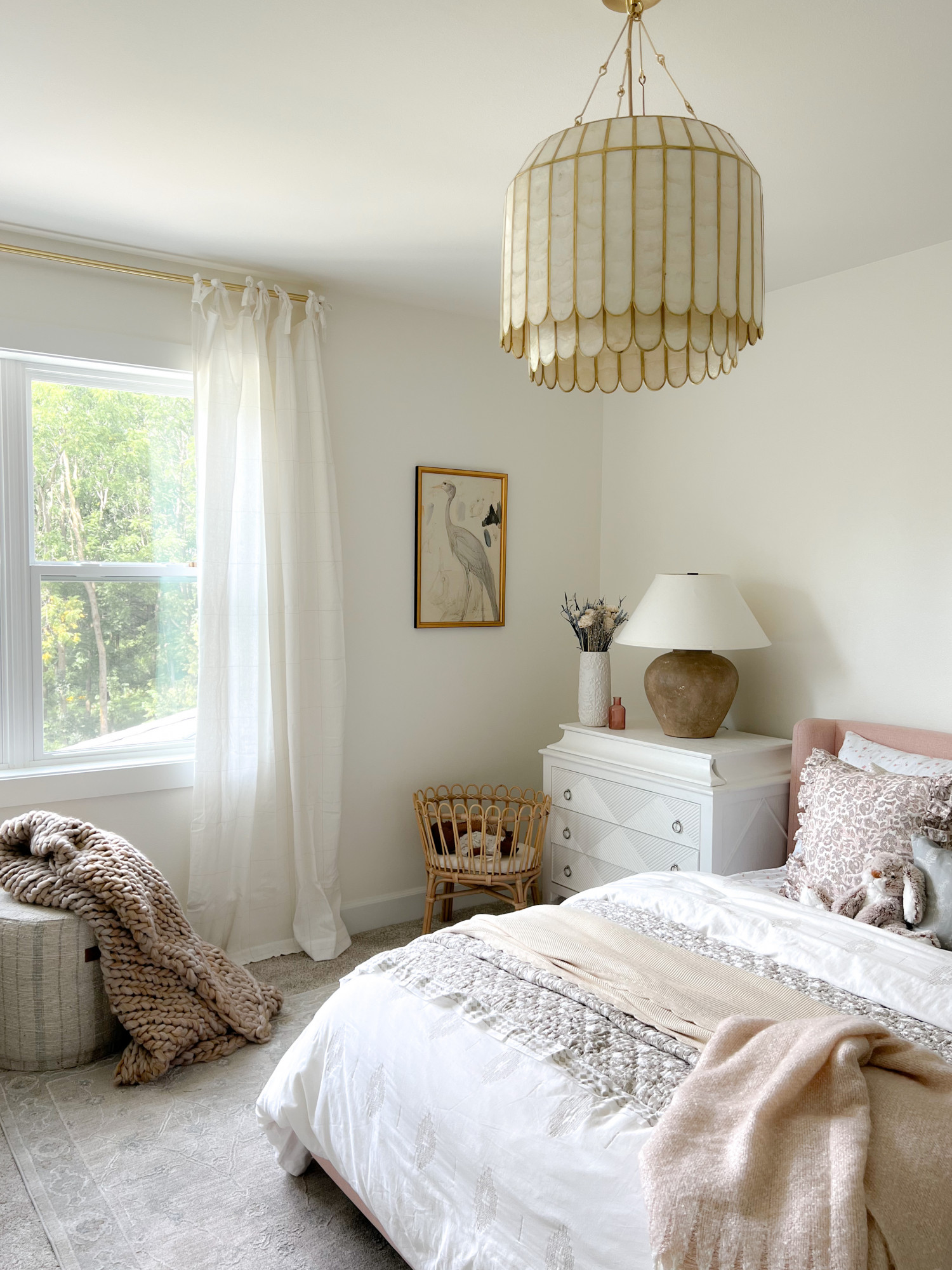 CALMING WINTER BEDROOM REFRESH