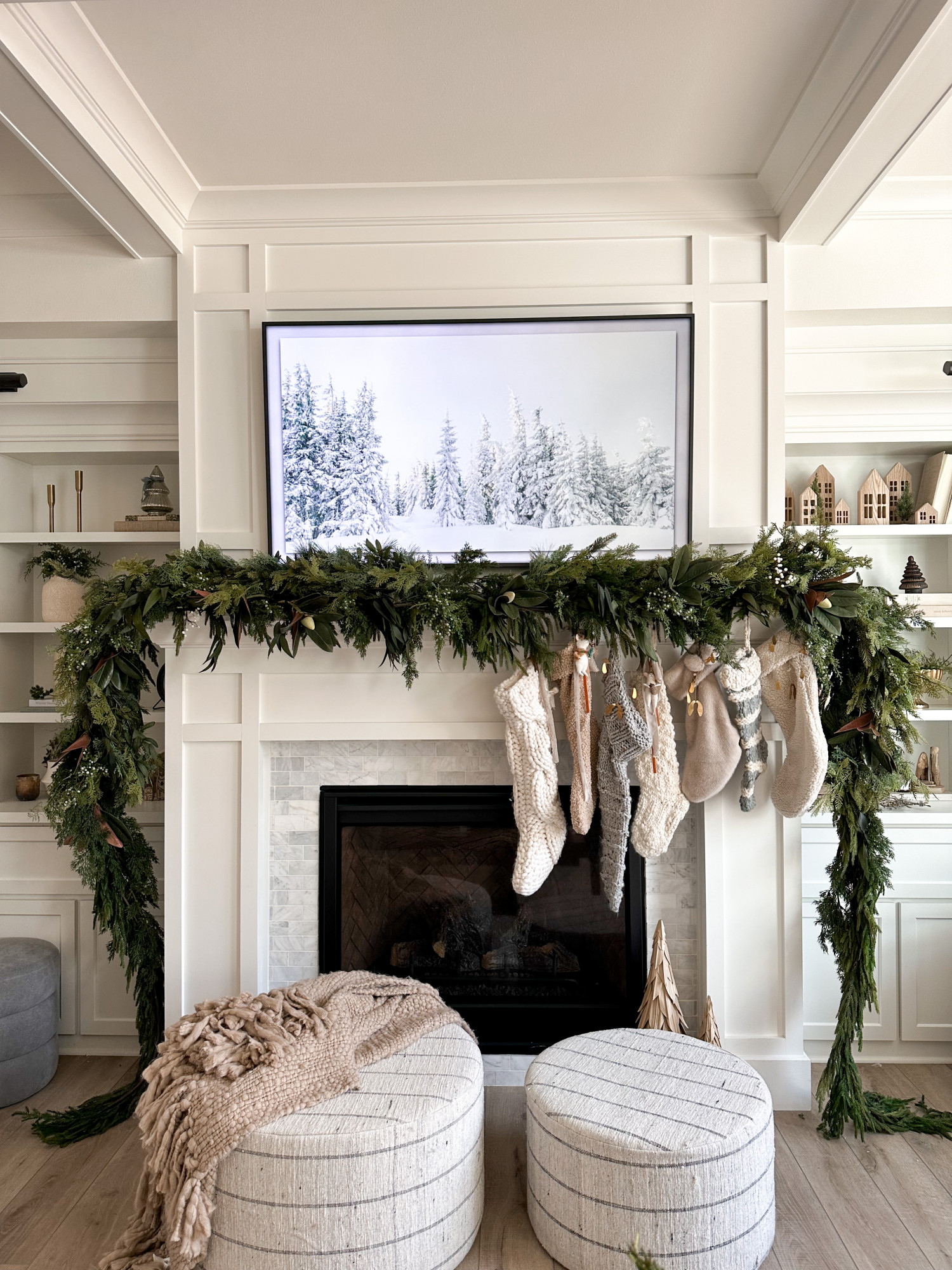 Mantle Garland